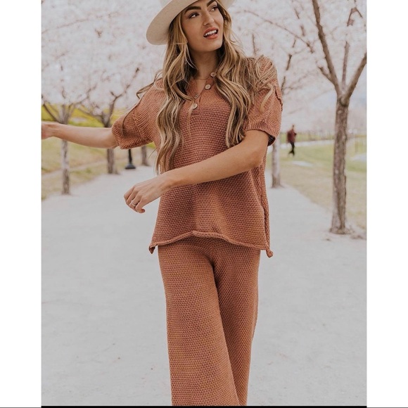 Terracotta Knit capris(The Robin by Roolee) SOLDOUT & no longer on website - Picture 4 of 7